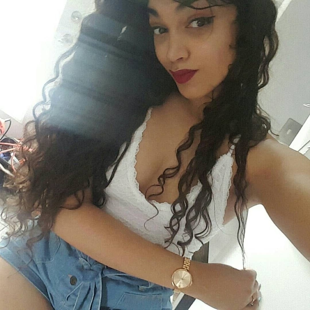 Meet your Posher, Vanessa